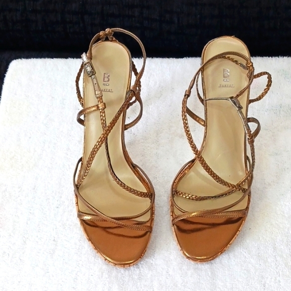 BAKERS Brown Metalic Strap Heels.Size 10. - Picture 2 of 12